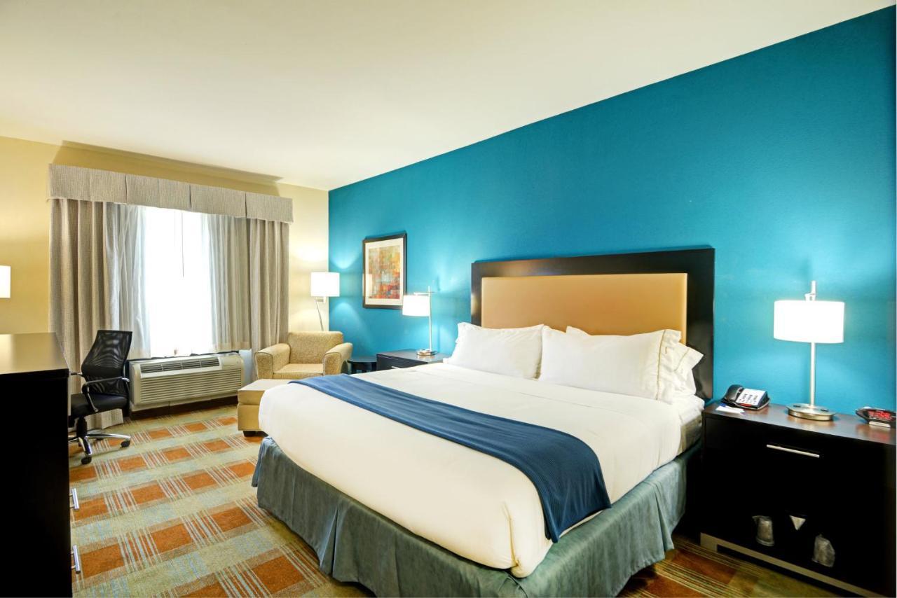 Holiday Inn Express & Suites Houston Northwest-Brookhollow By Ihg Exterior photo